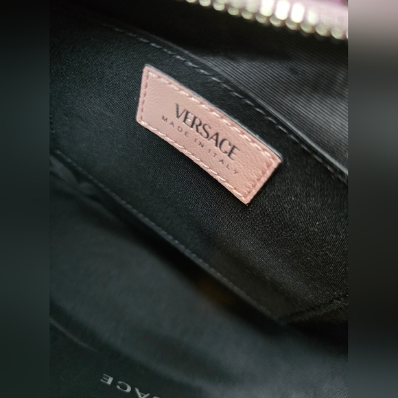 Brand New Versace Medusa Pink Quilted 2 Way Bag! - Picture 8 of 15